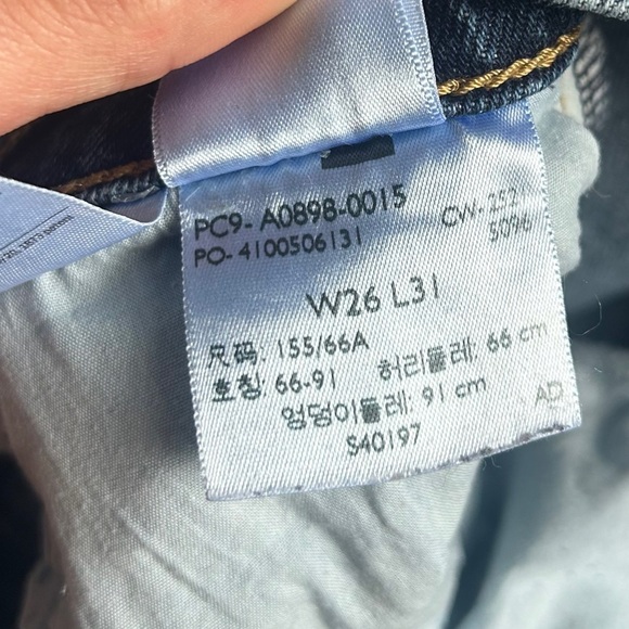 Levi's 70s High Slim Straight Blue Jeans Timeless Style Casual Denim 26 - Picture 5 of 11